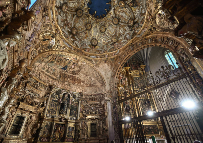 foto noticia LA FUNDACIÓN ENDESA ILUMINA CINCO SIGLOS DE ARTE EN LA IGLESIA DE SANTA MARÍA DE MEDINA DE RIOSECO